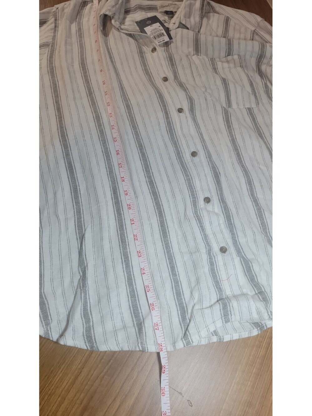 Universal Thread Relaxed Fit Striped Button-Up Shirt XL - Picture 5 of 6
